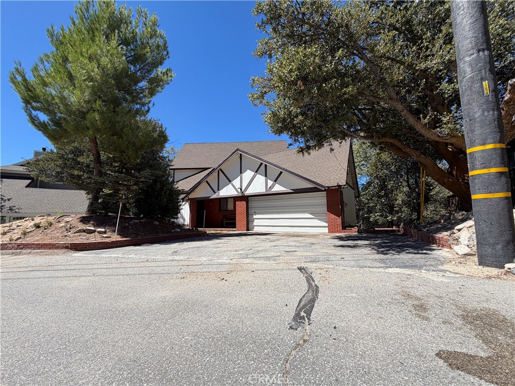 1228 Acadia Property Photo 1