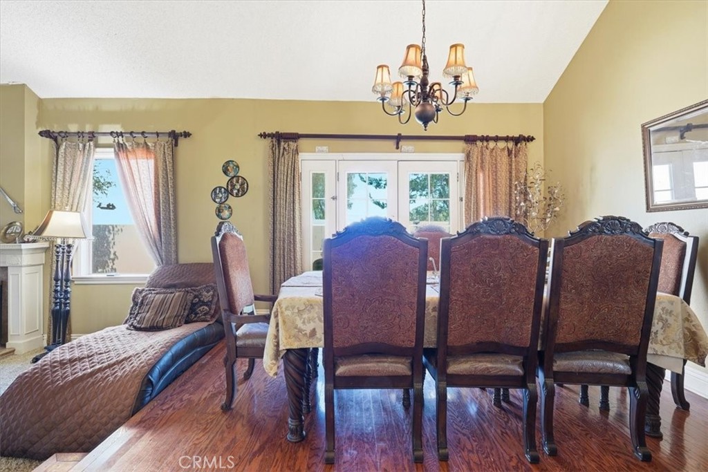 710 S Ridgeview Property Photo 15