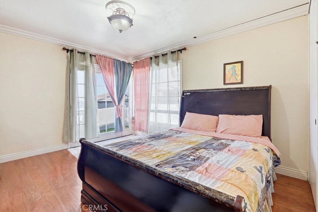 710 S Ridgeview Property Photo 32