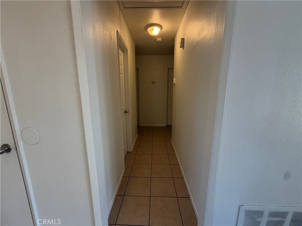 8005 Garfield Street Property Photo 5