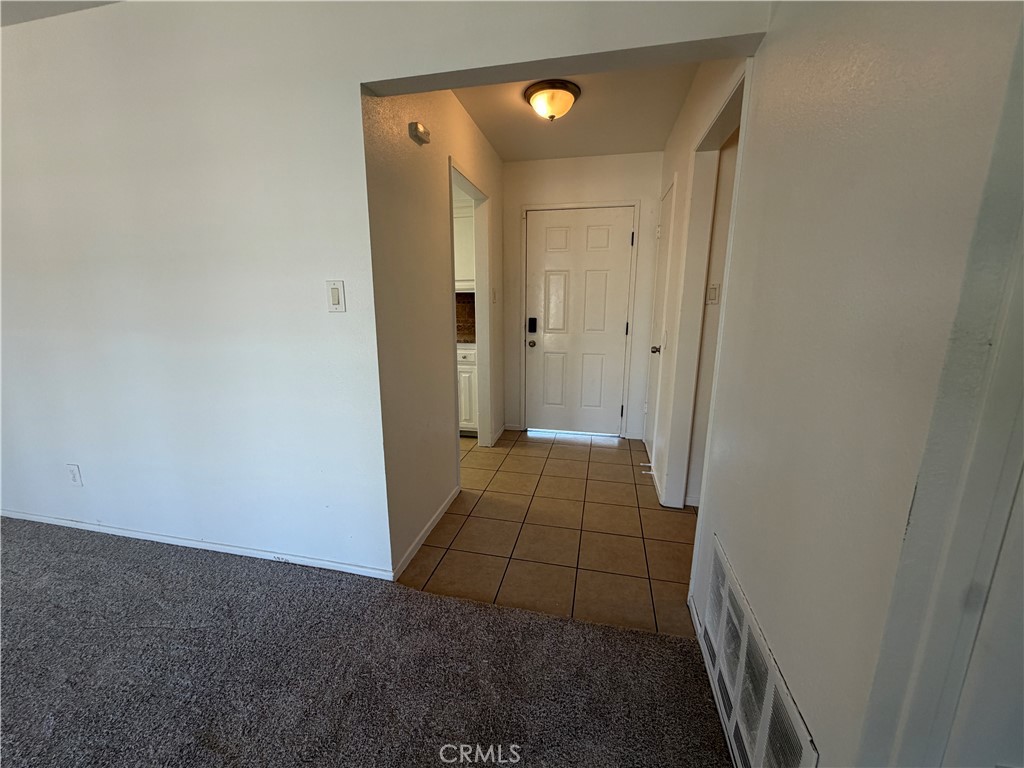8005 Garfield Street Property Photo 6