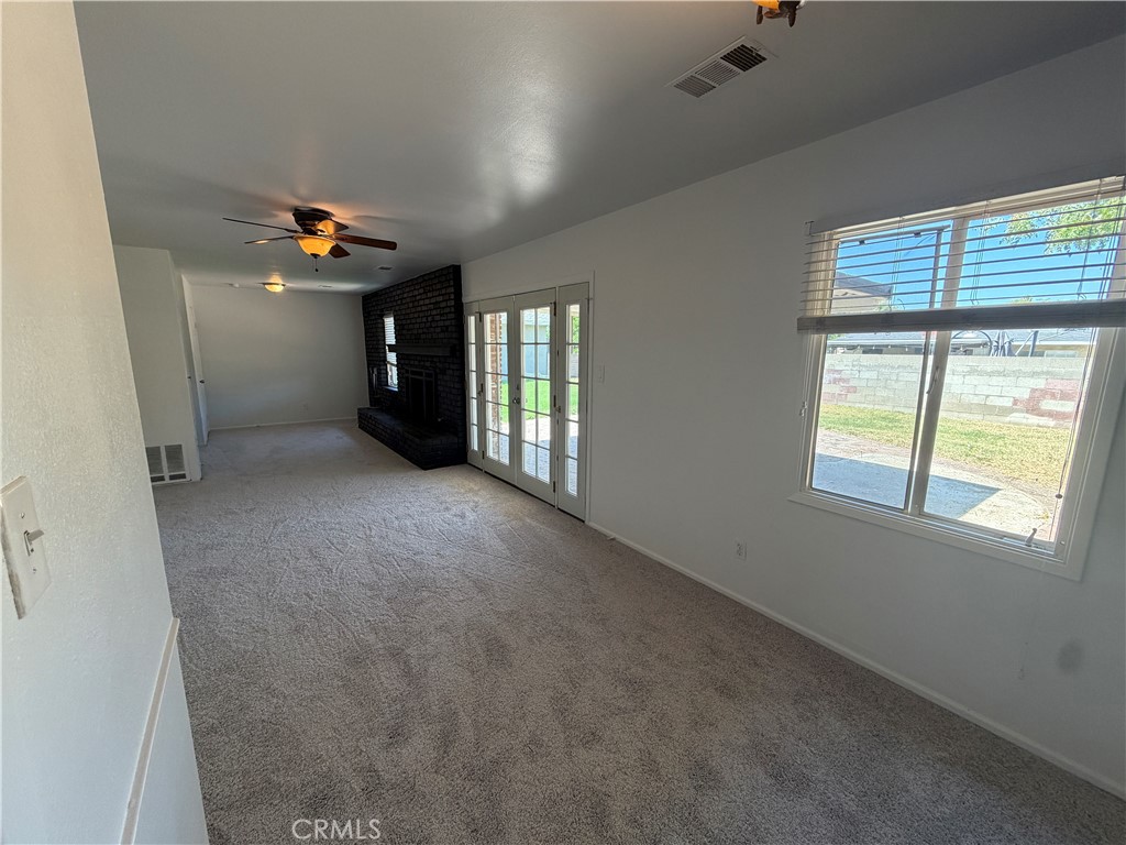 8005 Garfield Street Property Photo 8