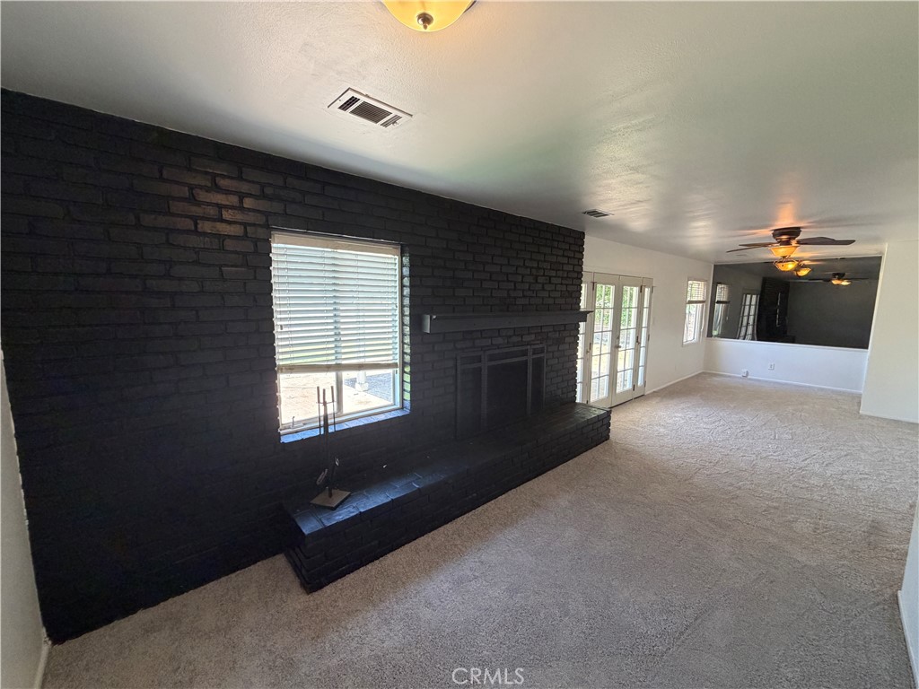 8005 Garfield Street Property Photo 10