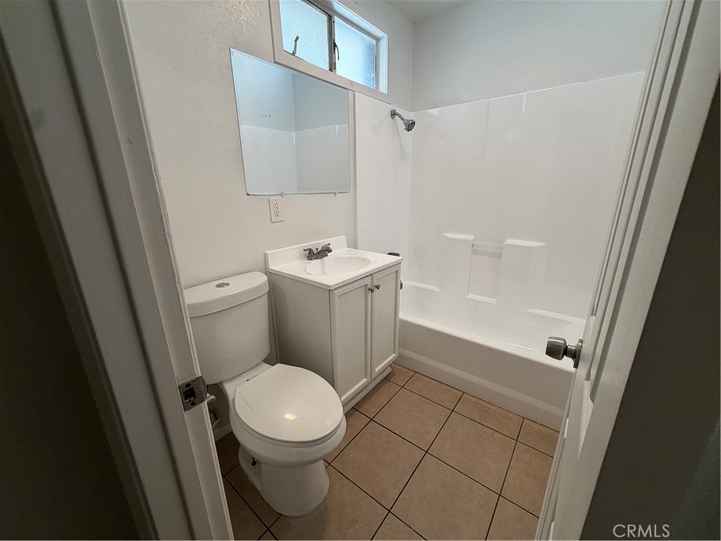 8005 Garfield Street Property Photo 18