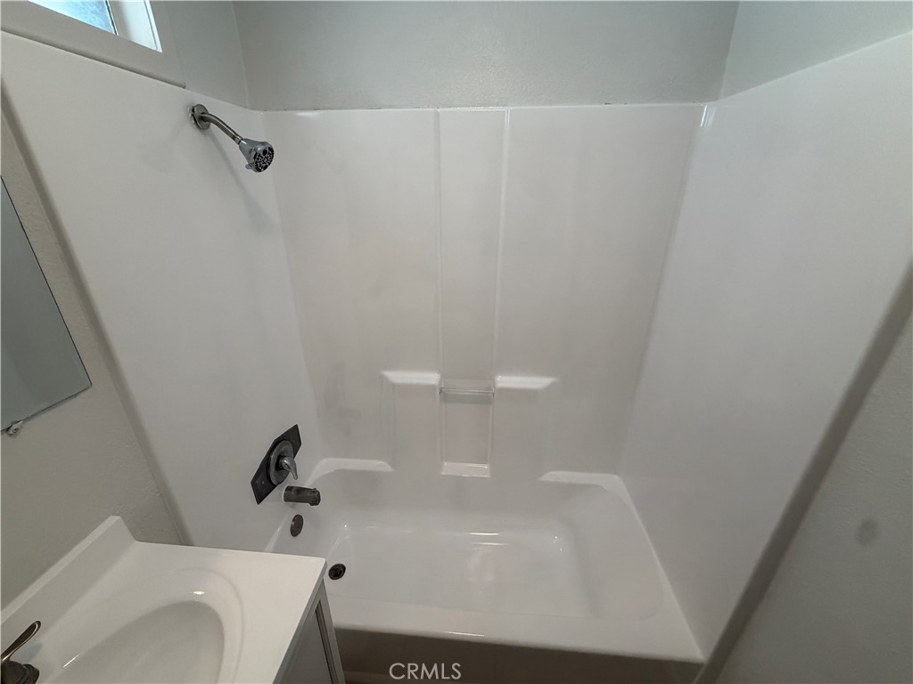 8005 Garfield Street Property Photo 19