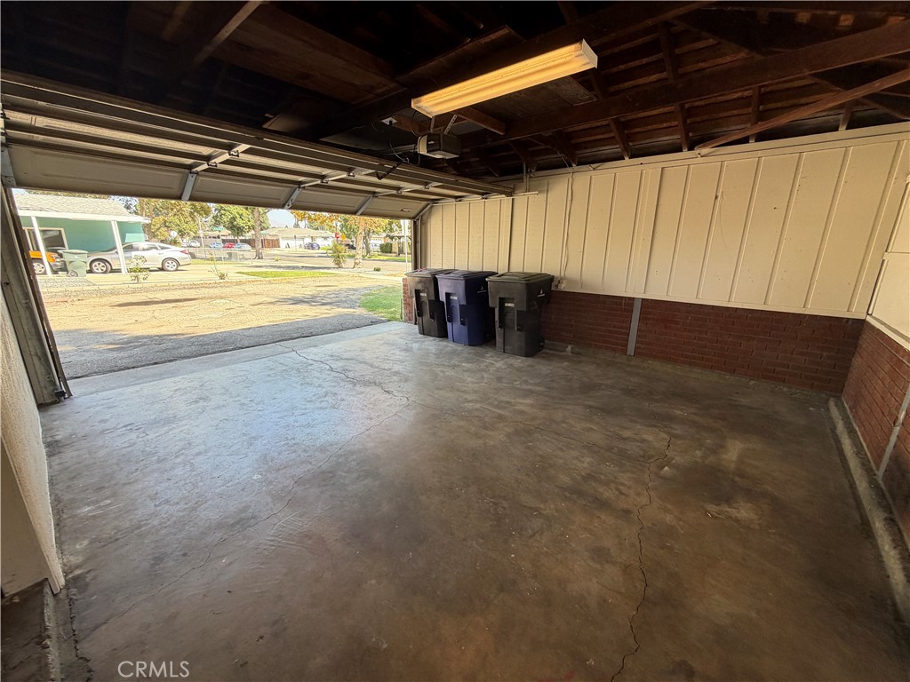 8005 Garfield Street Property Photo 40