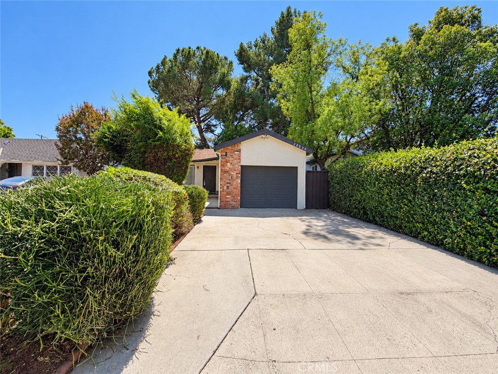 22538 Berdon Street Property Photo 1