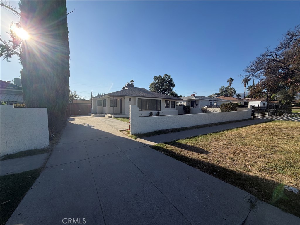 2764 Valencia Avenue Property Photo 1
