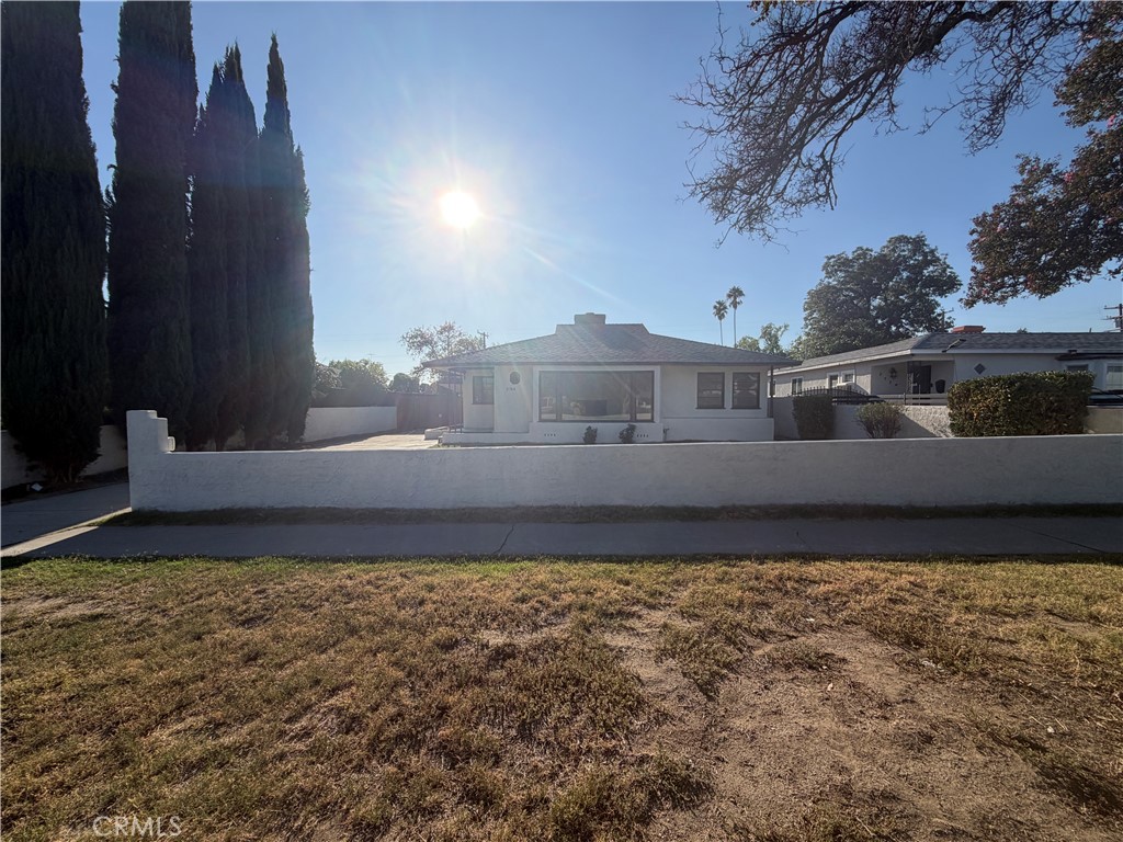 2764 Valencia Avenue Property Photo 2