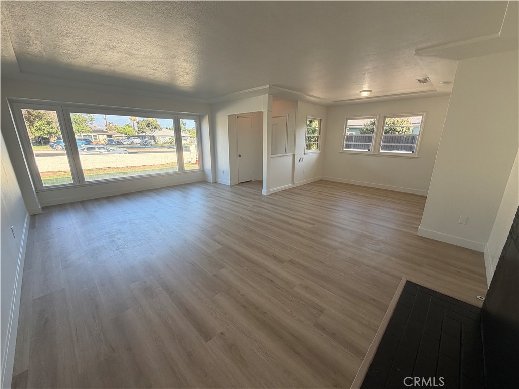 2764 Valencia Avenue Property Photo 9