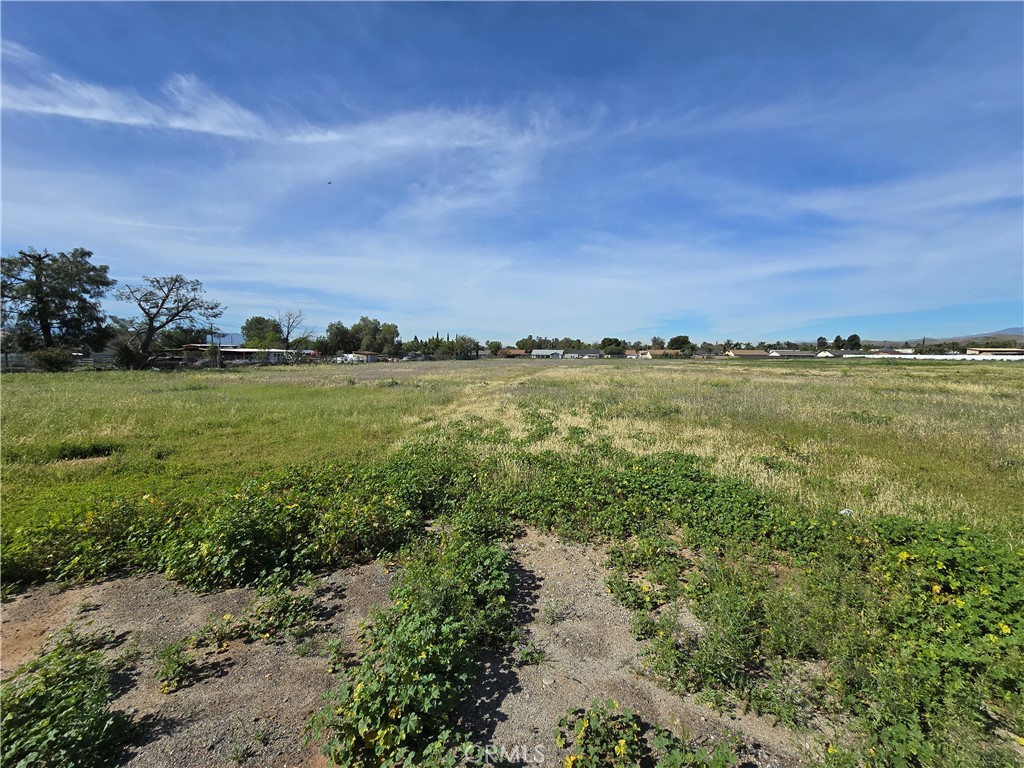 4511 Tyrolite Property Photo 3