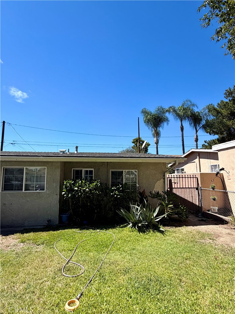1245 Ross Property Photo 2