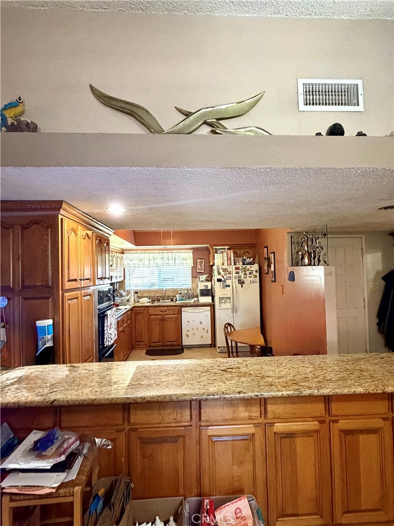 1245 Ross Property Photo 5