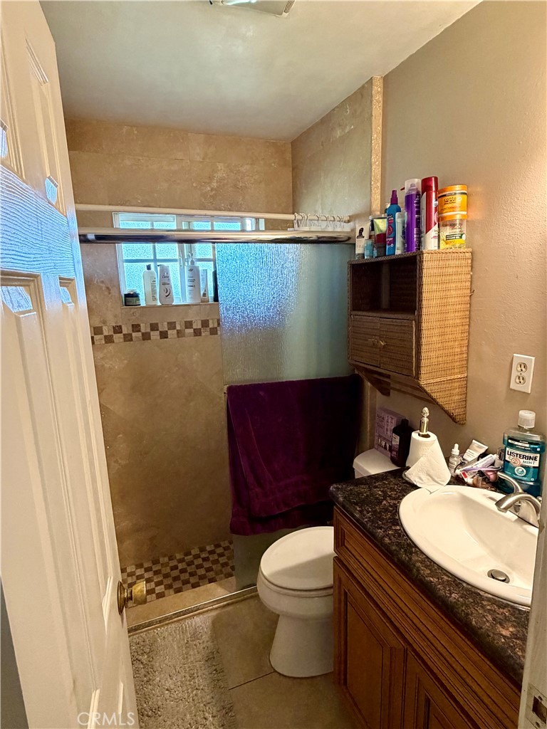 1245 Ross Property Photo 10