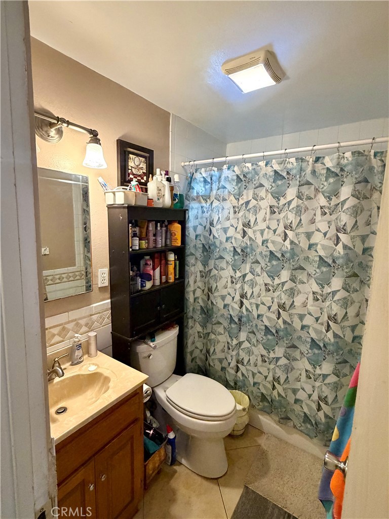 1245 Ross Property Photo 17