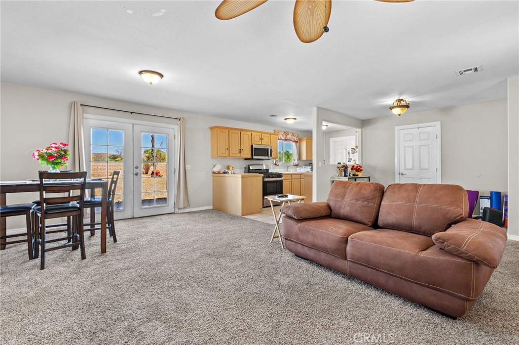15080 Birdie Ln Property Photo 11