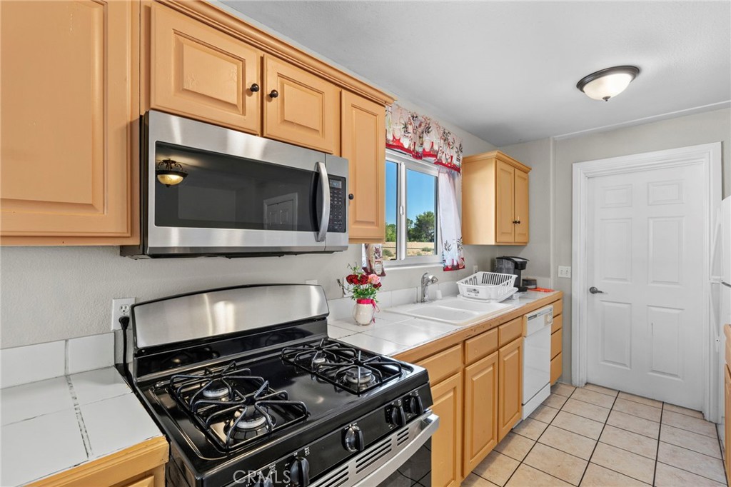 15080 Birdie Ln Property Photo 14