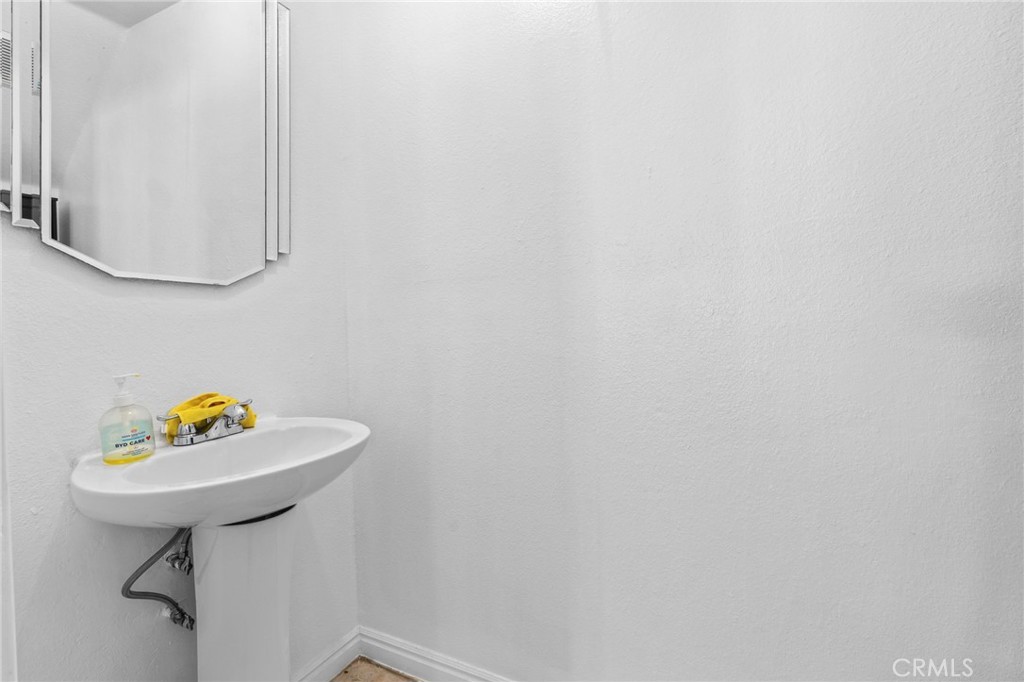 15080 Birdie Ln Property Photo 19