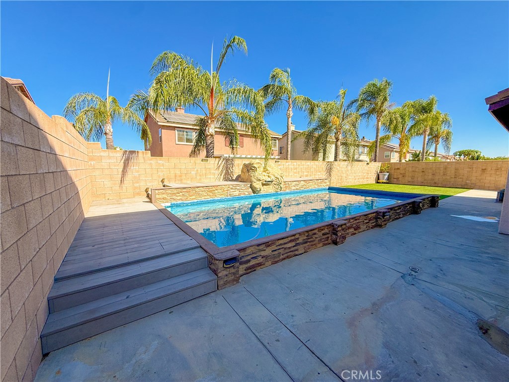 7565 Blue Mist Court Property Photo 2