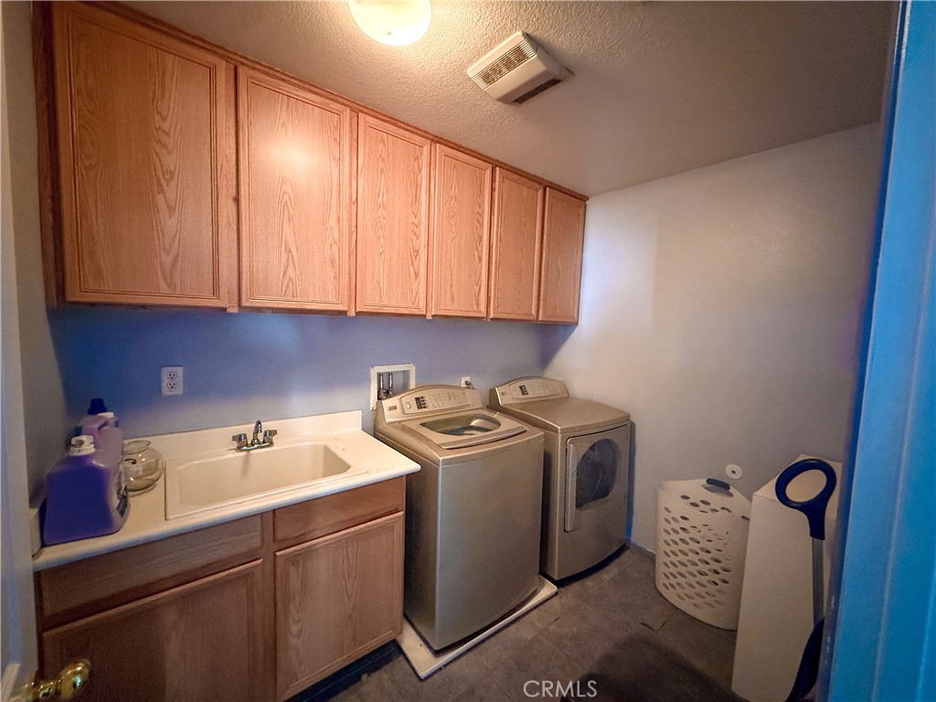 7565 Blue Mist Court Property Photo 13