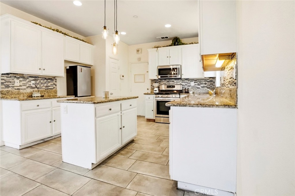 6229 Eaglemont Property Photo 13