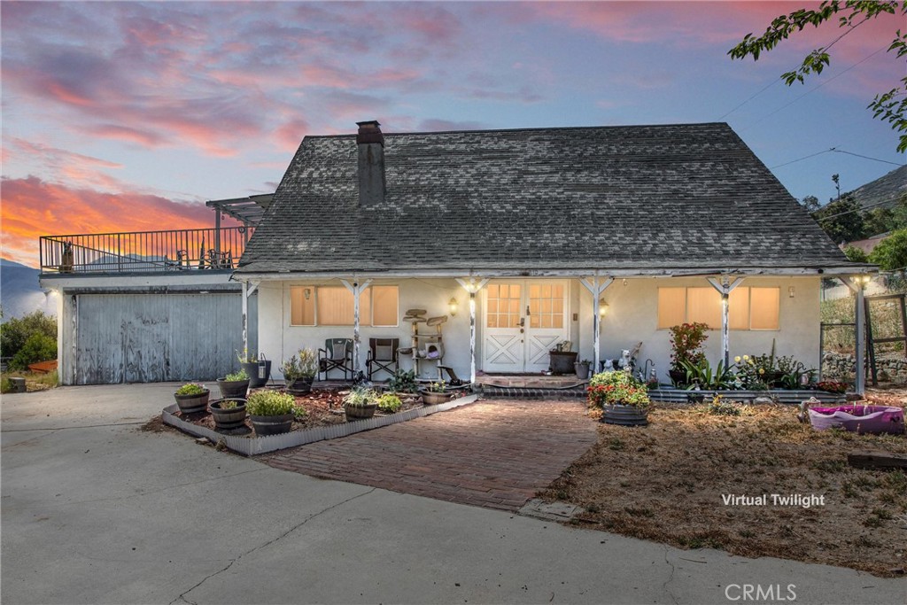 810 Hillyfield Property Photo 1