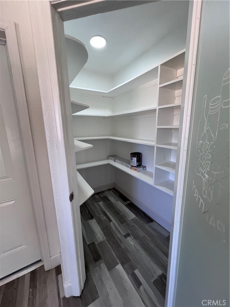 11490 4th Property Photo 8