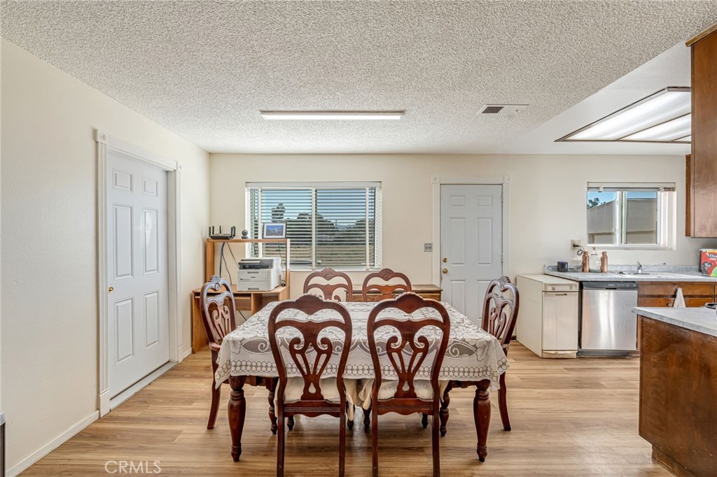 8967 Hickory Avenue Property Photo 8