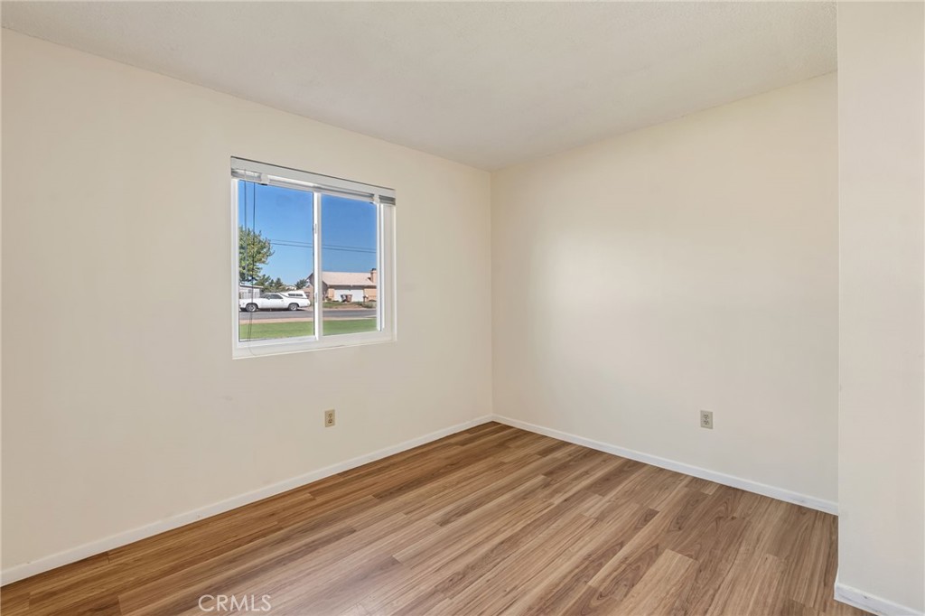 8967 Hickory Avenue Property Photo 12
