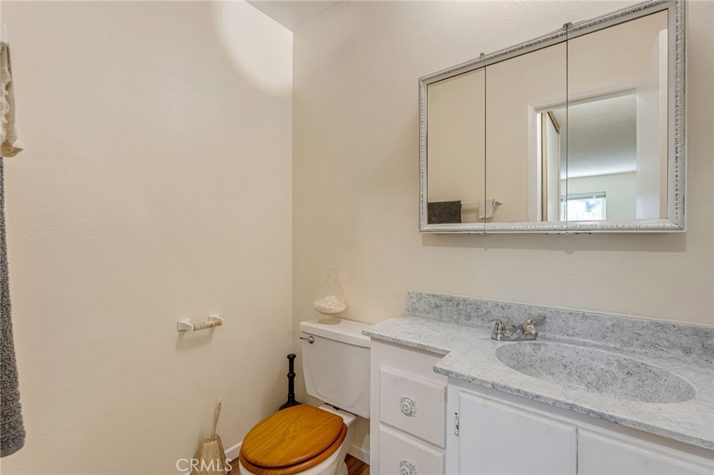 8967 Hickory Avenue Property Photo 20