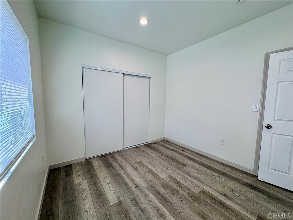 4585 Hawthorne C Property Photo 10