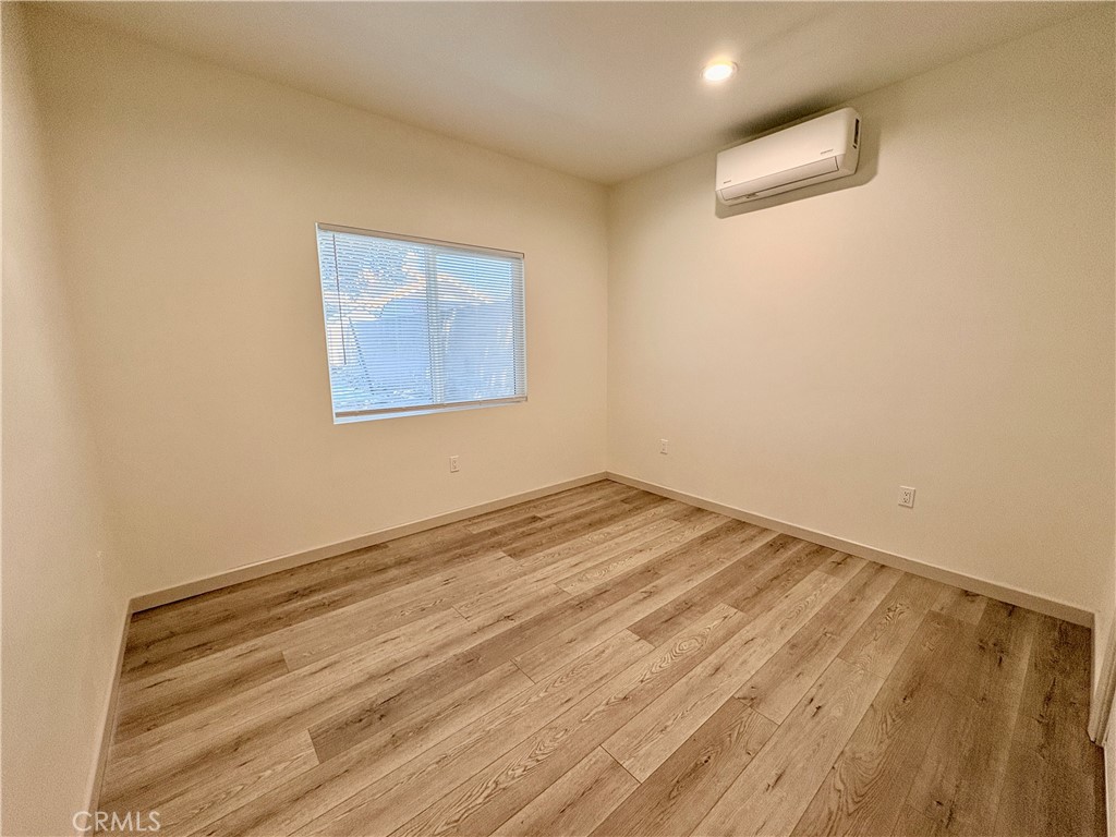 4585 Hawthorne C Property Photo 14