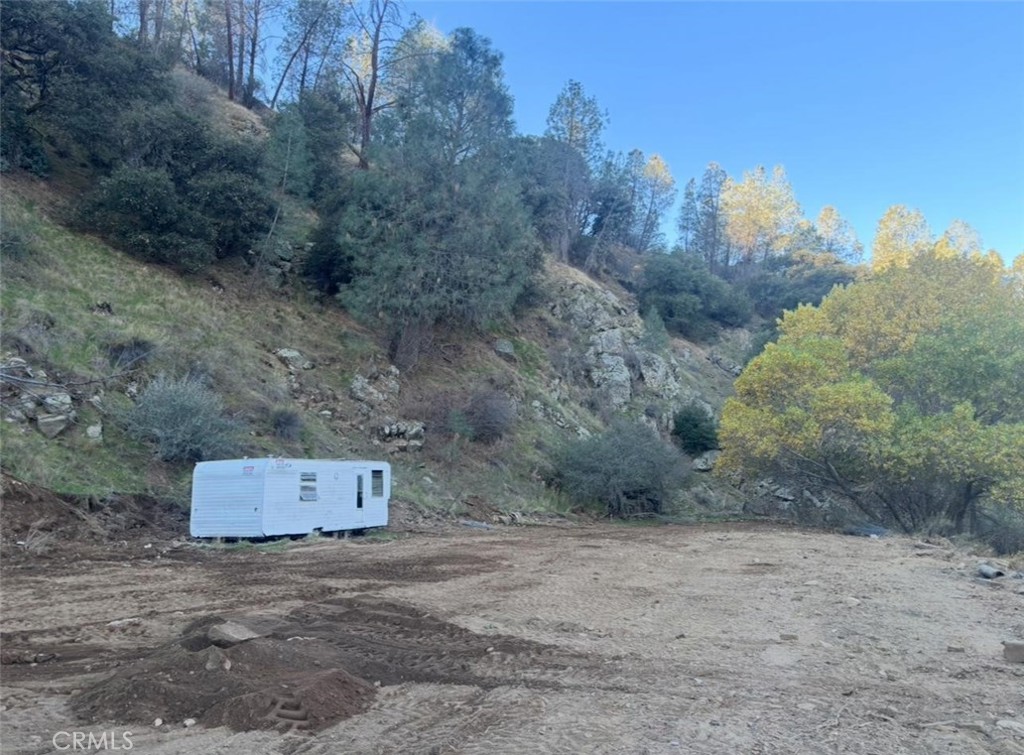 18266 Caliente Creek Road Property Photo 13