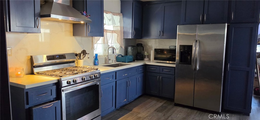 310 Philadelphia Street E 21 Property Photo 6