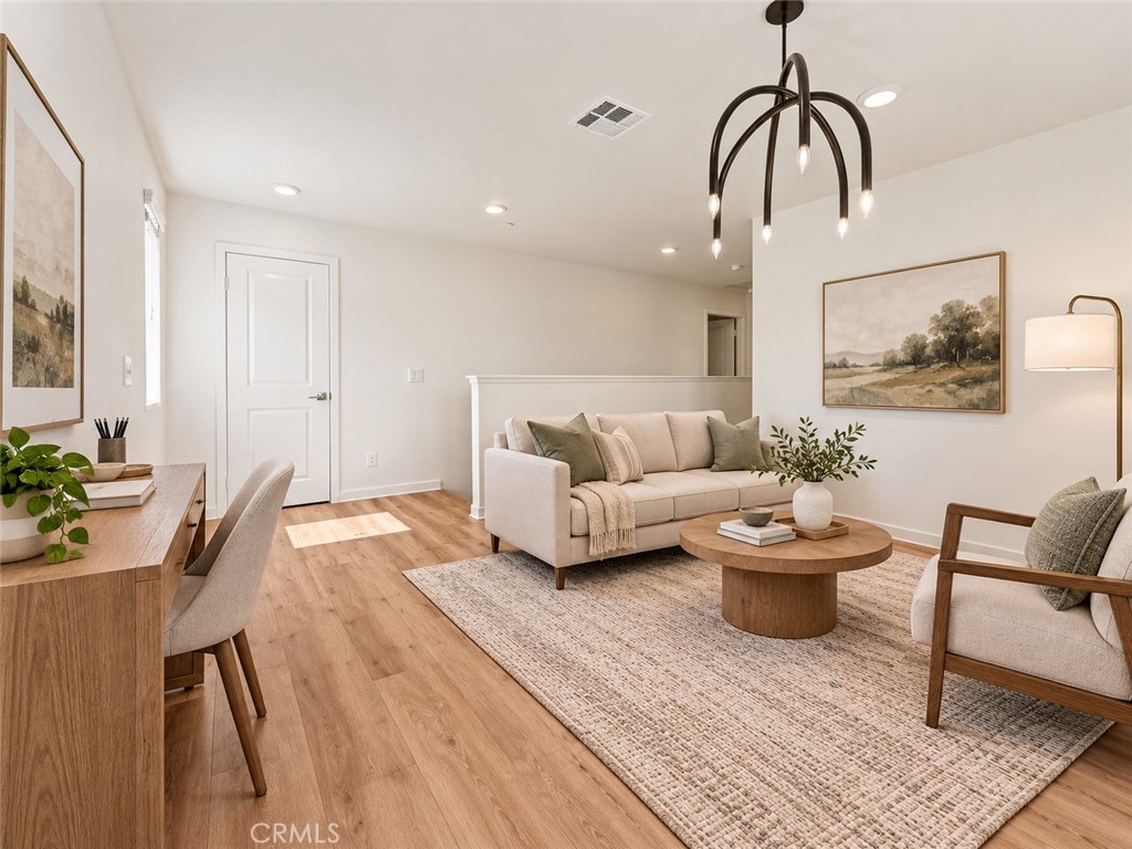 588 Calderwood Lane Property Photo 10