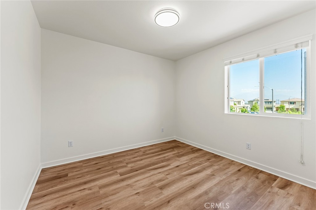 588 Calderwood Lane Property Photo 13