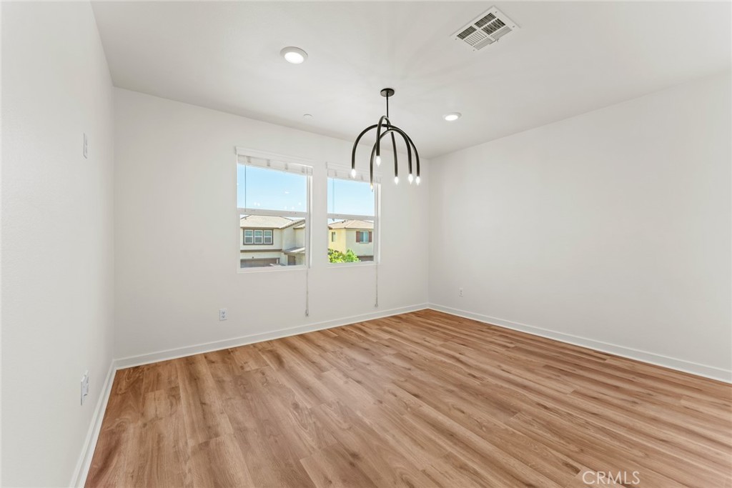 588 Calderwood Lane Property Photo 17