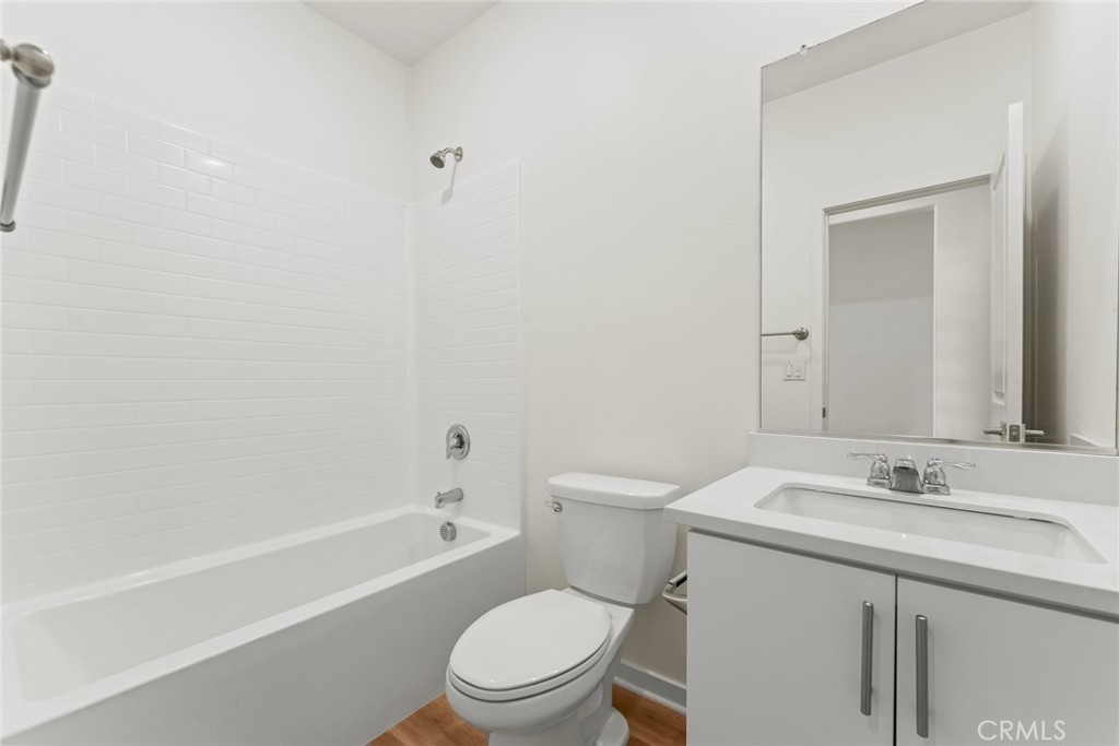 588 Calderwood Lane Property Photo 27