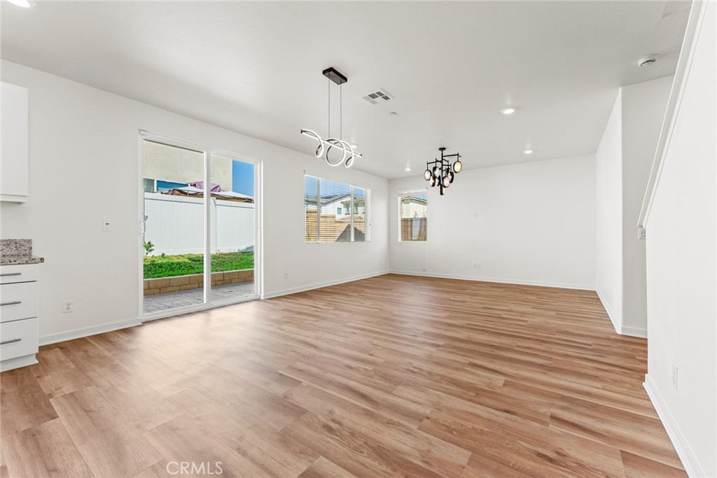 588 Calderwood Lane Property Photo 35