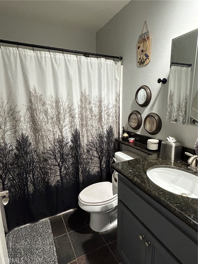 15455 Halinor Property Photo 14