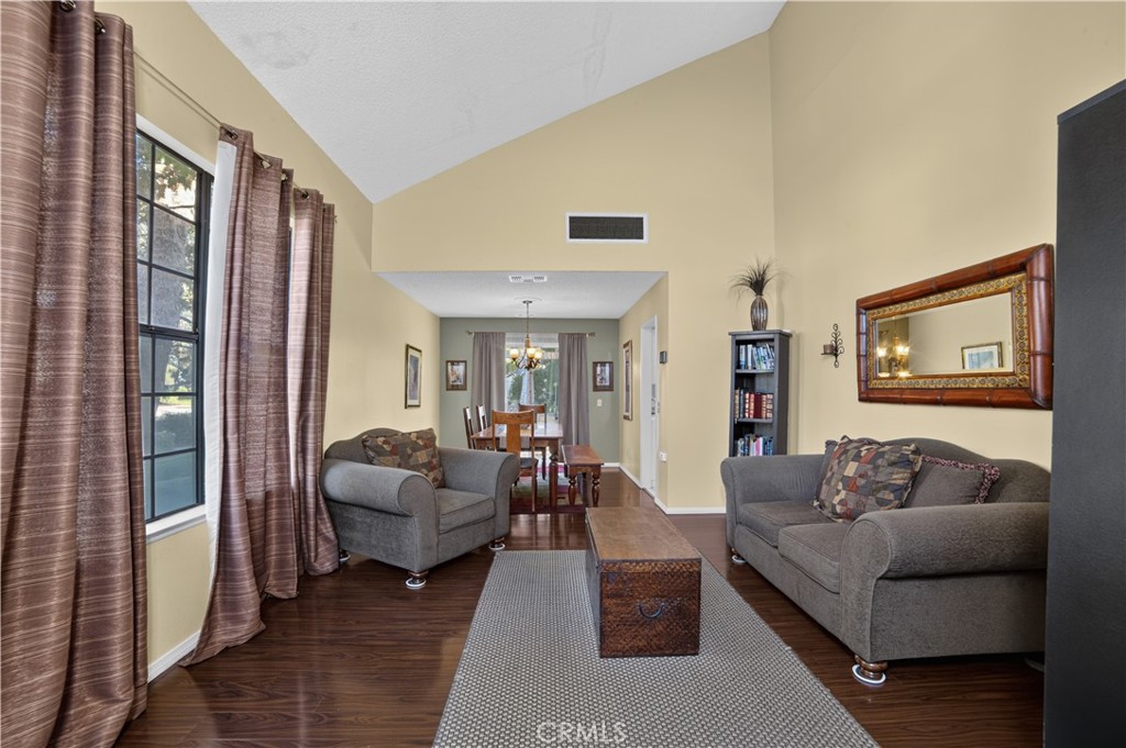 1270 Sherry Way Property Photo 12