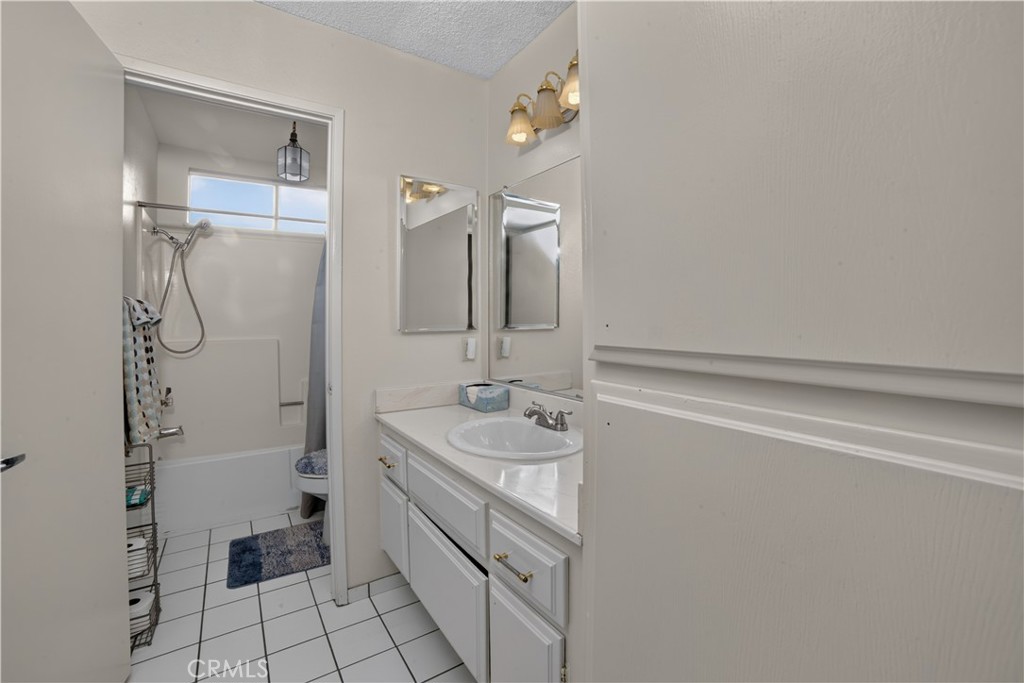 1270 Sherry Way Property Photo 23