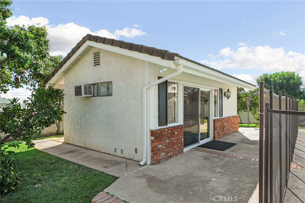 162 W Buffington Property Photo 54