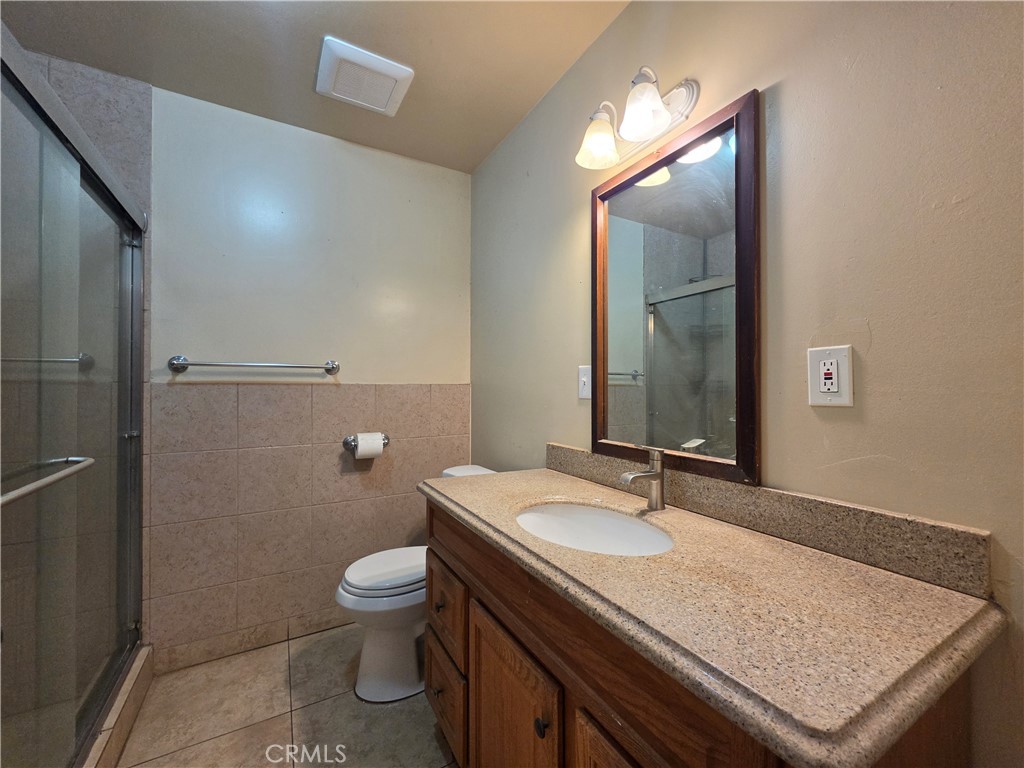 1176 N Park Avenue Property Photo 10