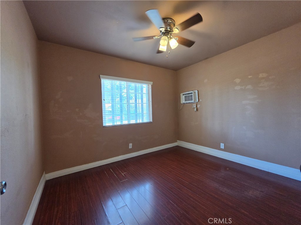 1176 N Park Avenue Property Photo 11