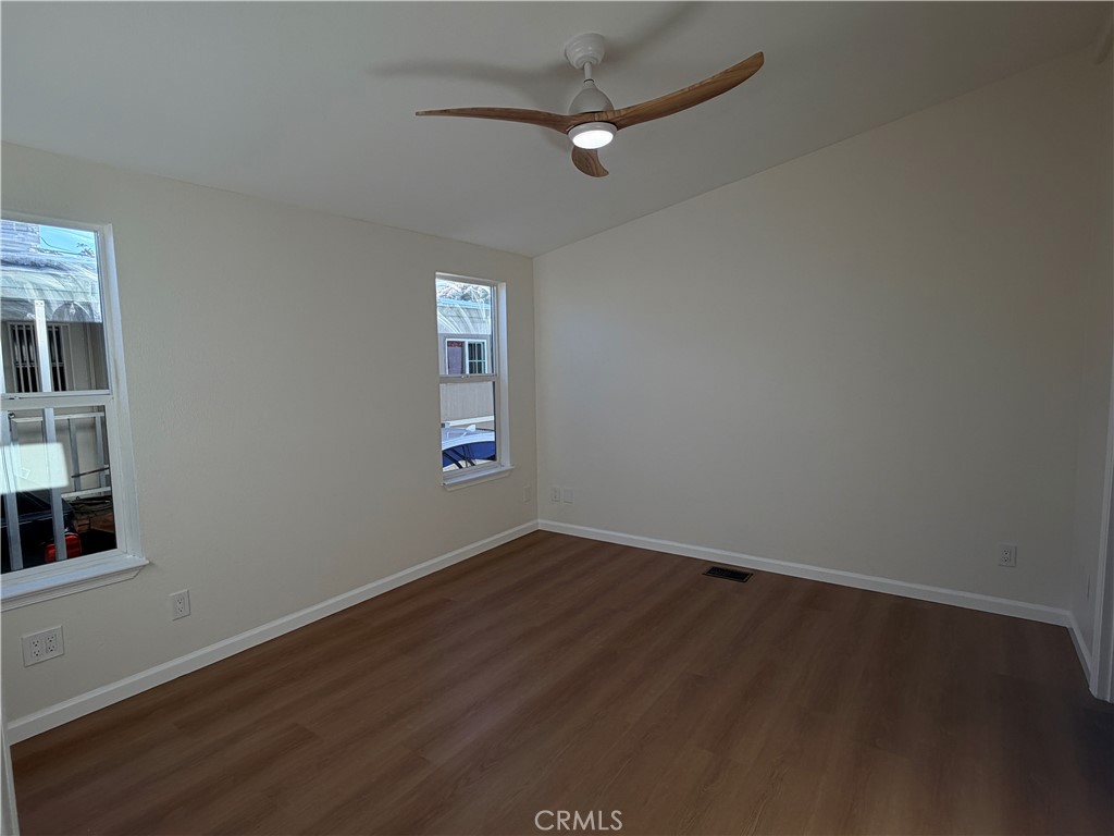 1931 E Meats Avenue 5 Property Photo 19