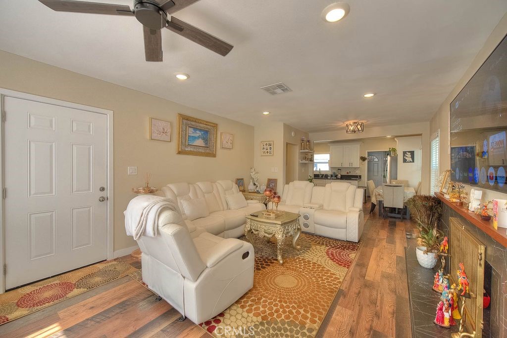2803 Ladera Road Property Photo 12