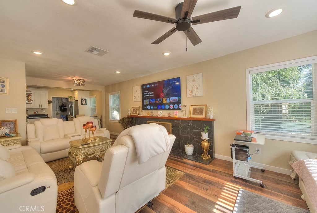 2803 Ladera Road Property Photo 13