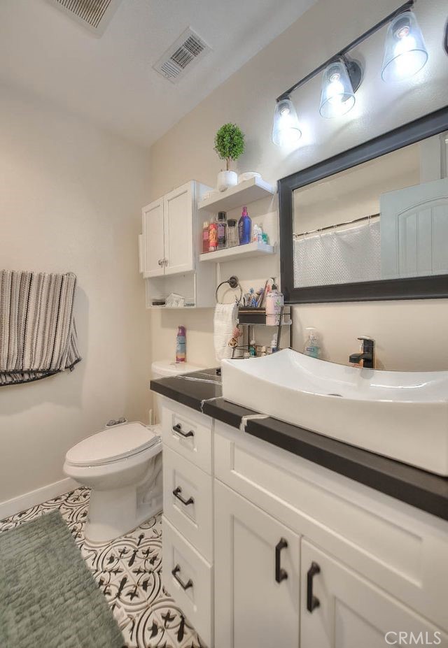 2803 Ladera Road Property Photo 38