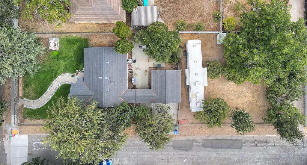 2803 Ladera Road Property Photo 56